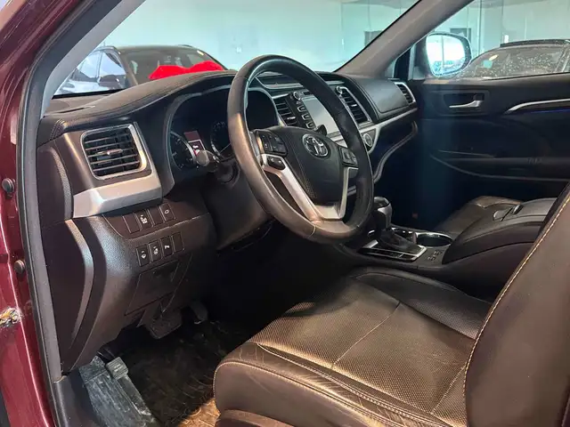 2016 Toyota Highlander Limited AWD V6 - LEATHER! NAV! BACK-UP CA - Photo 7