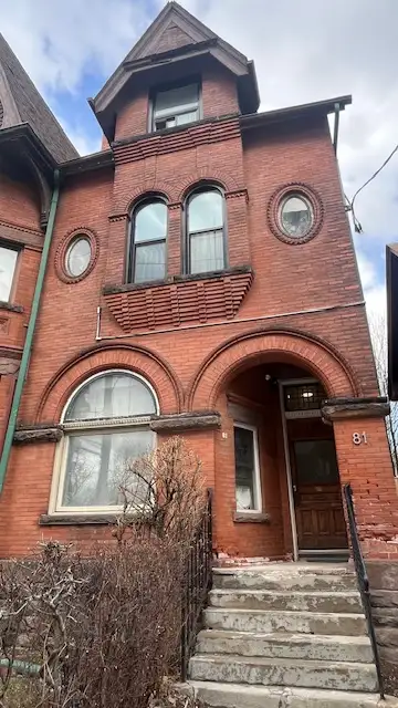 (SUBLEASE) Prime Location! Steps to UofT & Spadina Stn – All-Inc - Photo 5