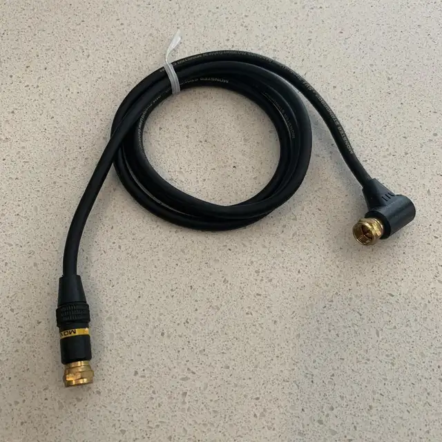 Monster Cable RG6 Coaxial F-Type Gold Connectors 3.3'
