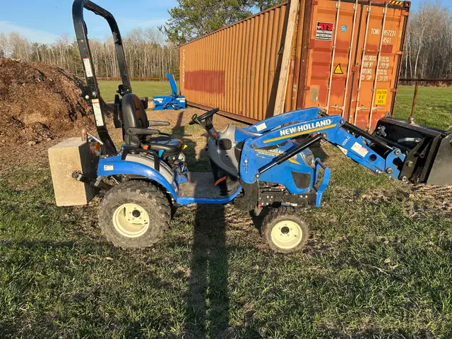 New holland sub compact - Photo 2