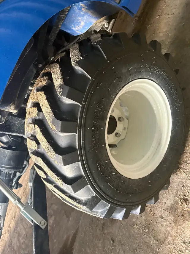 New holland sub compact - Photo 5