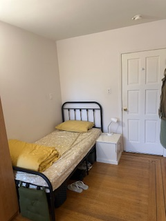 Furnished westside room for rent Granville/W49th All-Inclusive - Photo 5