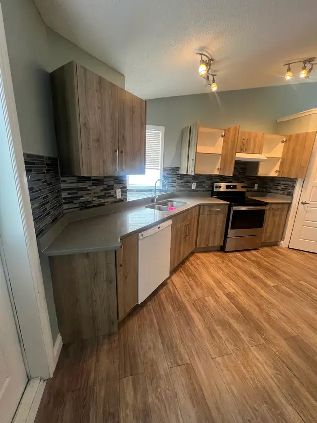 Beautiful house for rent available may 1,2026 - Photo 5