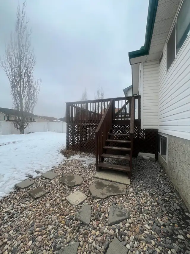 Beautiful house for rent available may 1,2026 - Photo 8