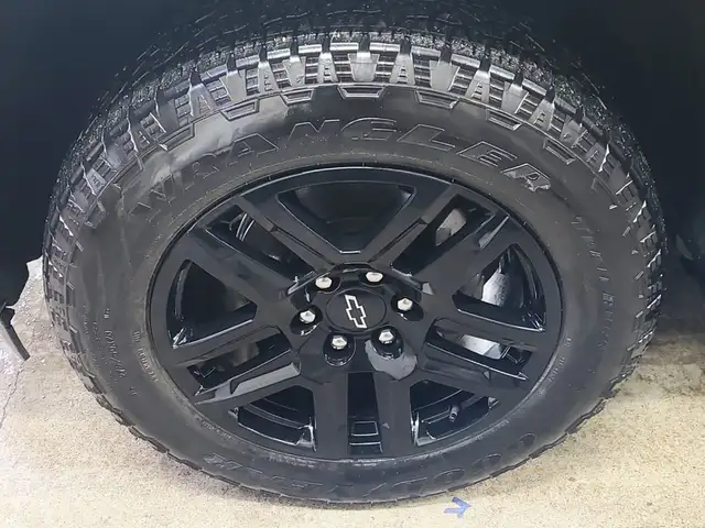 2024 Chevrolet Silverado 1500 RST 4WD - Crew, 5.3L, Z71 Package - Photo 3