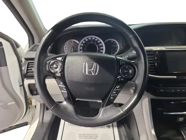 2017 Honda Accord SE - Photo 13