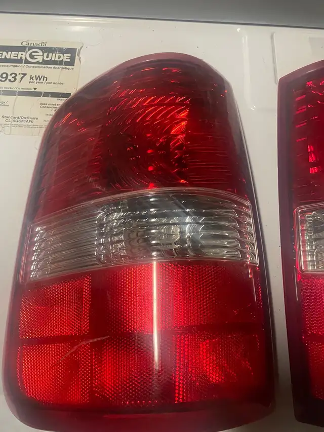 Ford f-150 Xlt Tailights 2004-2008$65 - Photo 3