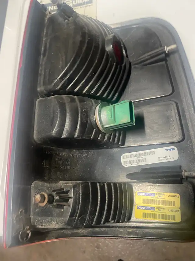 Ford f-150 Xlt Tailights 2004-2008$65 - Photo 4