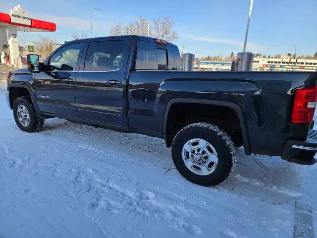 2018 GMC SIERRA 2500 SLE Z71 6.6L TURBO DIESEL 6.6FT BOX DELETED - Photo 4