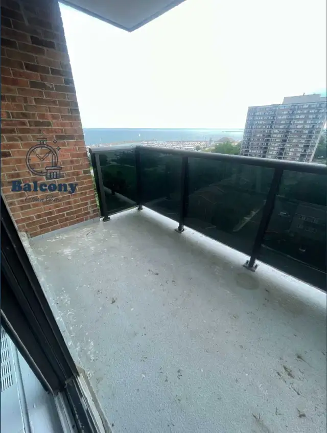 BALCONY CLEANING! Power washing, furniture cleaning,  debugging! - Photo 4