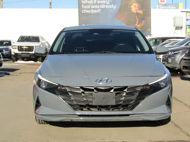 2022 Hyundai Elantra Preferred IVT w/Sun & Tech Package / LANE D - Photo 4