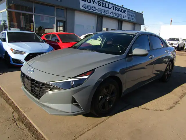 2022 Hyundai Elantra Preferred IVT w/Sun & Tech Package / LANE D - Photo 12