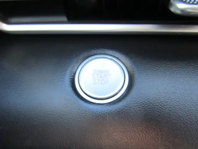 2022 Hyundai Elantra Preferred IVT w/Sun & Tech Package / LANE D - Photo 21