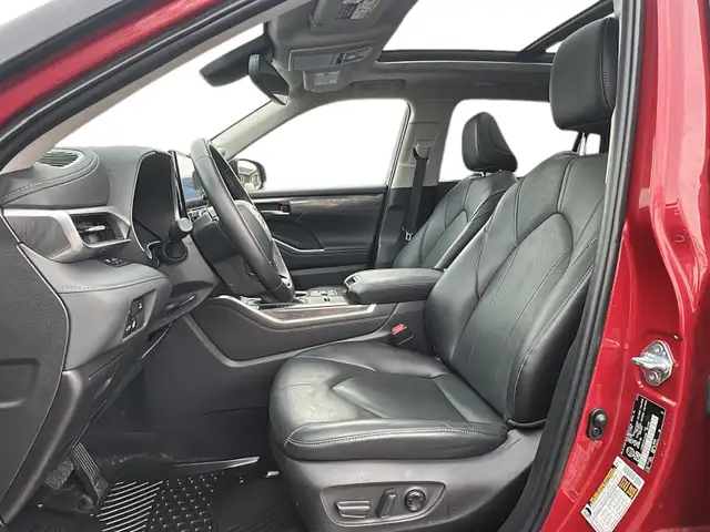 2023 Toyota Highlander Hybrid Limited Limited | Ventilated/He... - Photo 10
