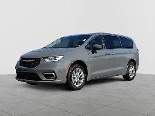 2023 Chrysler Pacifica Touring-L Touring L | AWD | SAVE $23,0...