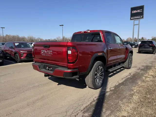 2026 GMC Canyon Denali - Leather Seats - Sunroof - $485 B/W - Photo 5