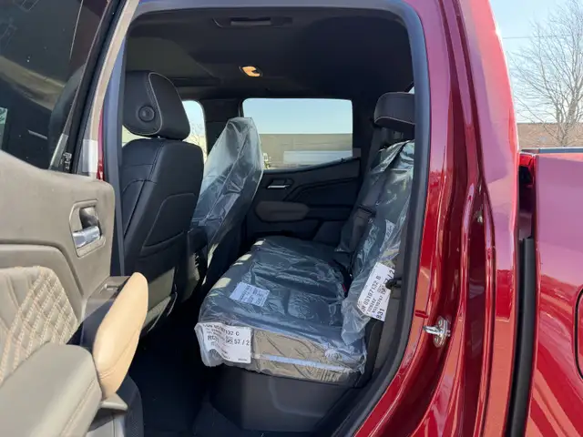 2026 GMC Canyon Denali - Leather Seats - Sunroof - $485 B/W - Photo 13