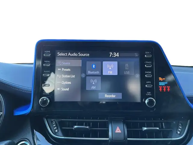 2022 Toyota C-HR XLE Premium XLE Premium | Adaptive Cruise - Photo 19