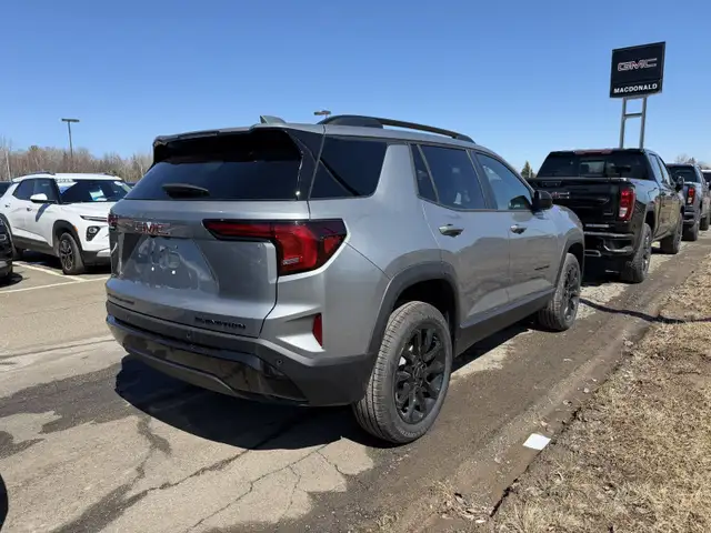 2026 GMC Terrain Elevation AWD - Sunroof - Premium Package - $34 - Photo 3