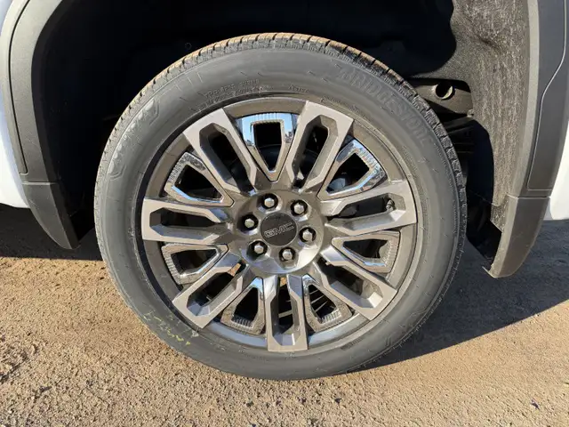 2026 GMC Sierra 1500 Denali Ultimate - Leather Seats - $824 B/W - Photo 5