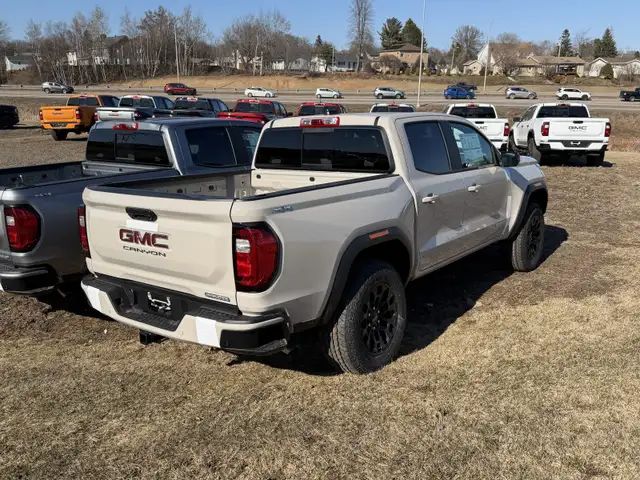 2026 GMC Canyon Elevation - $413 B/W - Photo 3