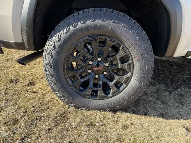 2026 GMC Canyon Elevation - $413 B/W - Photo 5