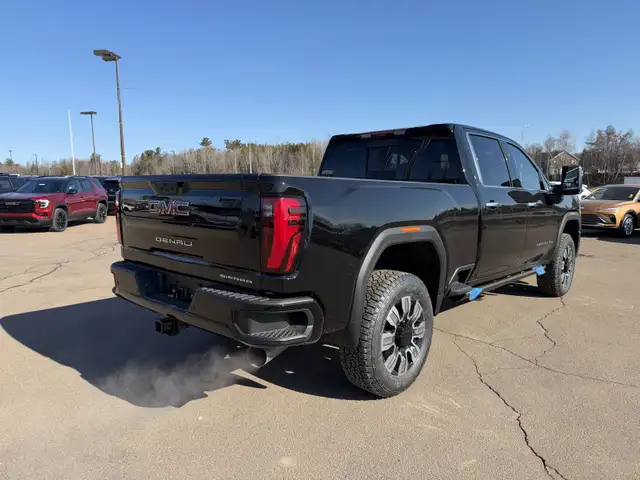 2026 GMC Sierra 2500HD Denali - Leather Seats - $854 B/W - Photo 5