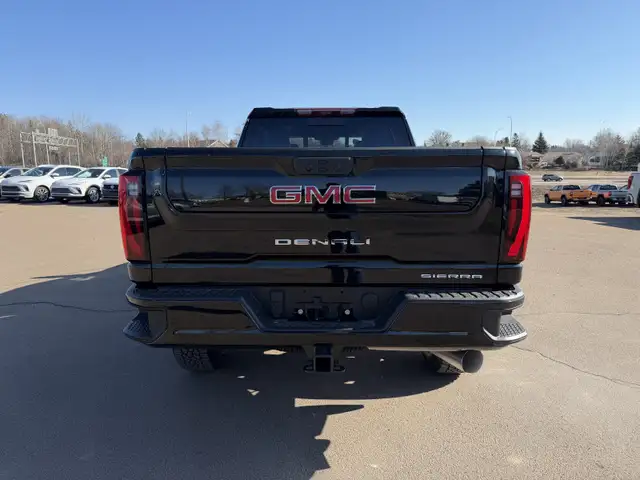 2026 GMC Sierra 2500HD Denali - Leather Seats - $854 B/W - Photo 6
