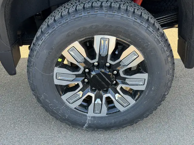 2026 GMC Sierra 2500HD Denali - Leather Seats - $854 B/W - Photo 9