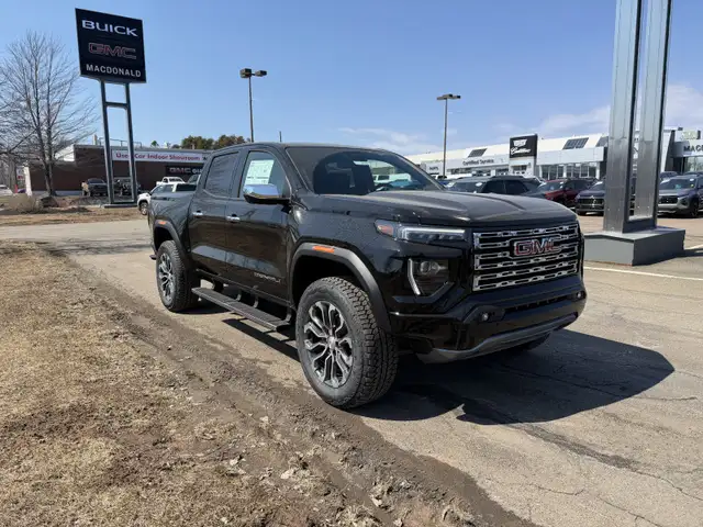 2026 GMC Canyon Denali - Leather Seats - Sunroof - $480 B/W - Photo 3