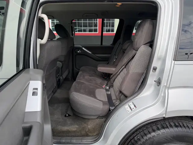 2012 Nissan Pathfinder 4WD 4dr V6 SV, 7 Passenger | Backup Camer - Photo 14