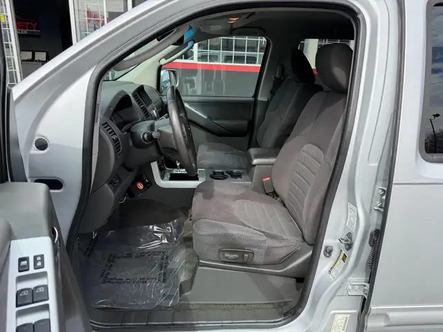 2012 Nissan Pathfinder 4WD 4dr V6 SV, 7 Passenger | Backup Camer - Photo 19