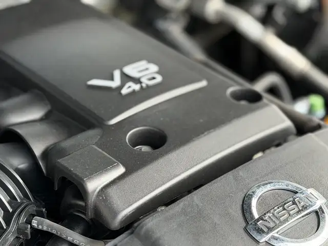 2012 Nissan Pathfinder 4WD 4dr V6 SV, 7 Passenger | Backup Camer - Photo 28