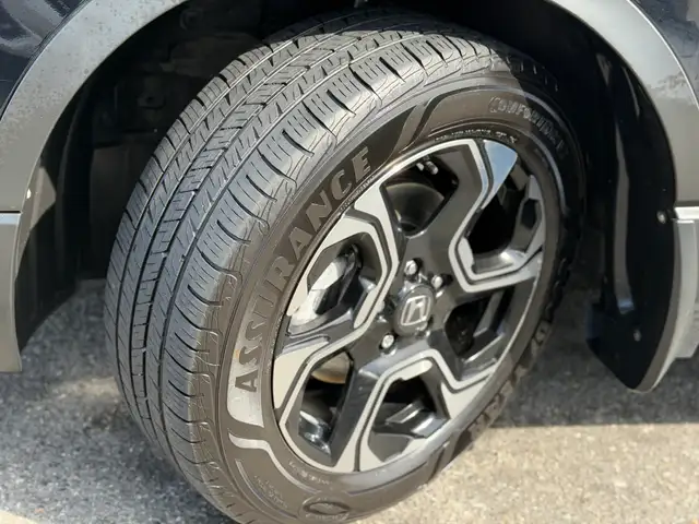 2017 Honda CR-V AWD 5dr Touring, Fully Loaded | Low Fuel Cost, F - Photo 25