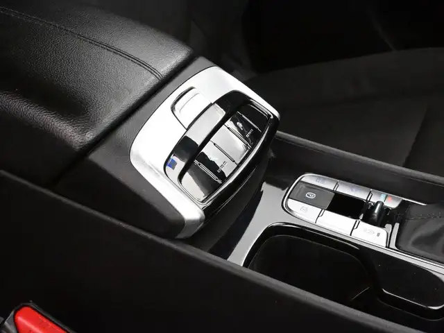 2022 Hyundai Tucson Essential AWD - 902-466-9550 Apple Carplay/A - Photo 30