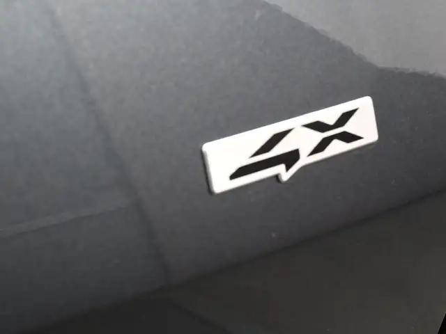 2026 Kia Sportage EX Premium AWD 902-466-9550 ONLY 10,000 KM! A - Photo 19