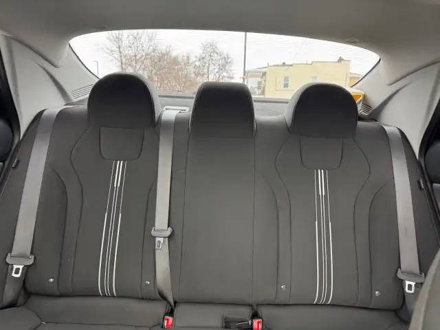 2024 Hyundai Elantra Preferred - Photo 19