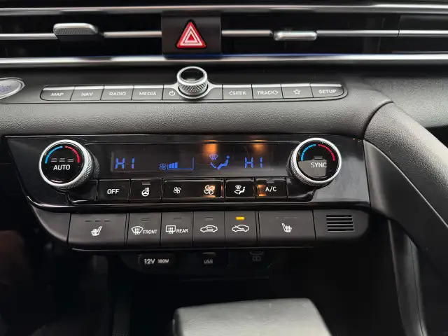 2024 Hyundai Elantra Preferred - Photo 26