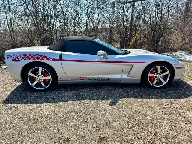 2009 Chevrolet Corvette 2dr Conv 2LT - Photo 7