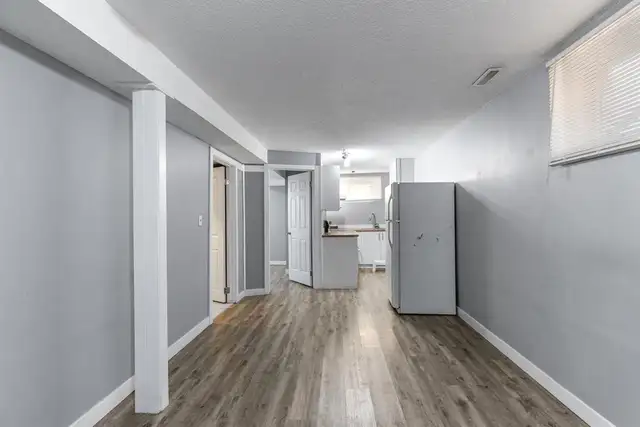 2-Bedroom living yard, parking pad-Suite for Rent: Martindale NE - Photo 10