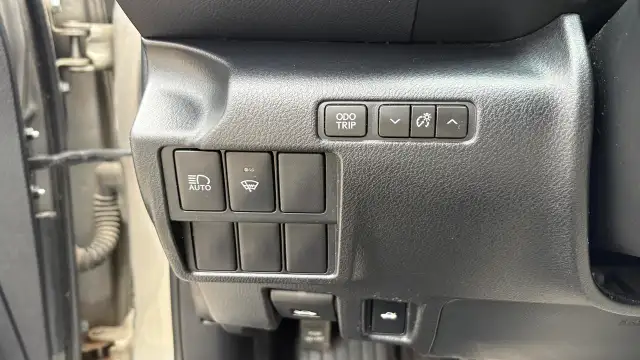 2017 Lexus IS 300 - Photo 18