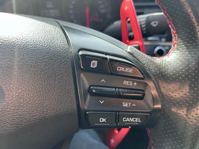 2018 Hyundai Elantra Sport - Photo 13