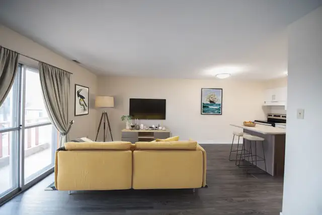 St. Vital - Two-Bedroom Suites Available - Photo 2