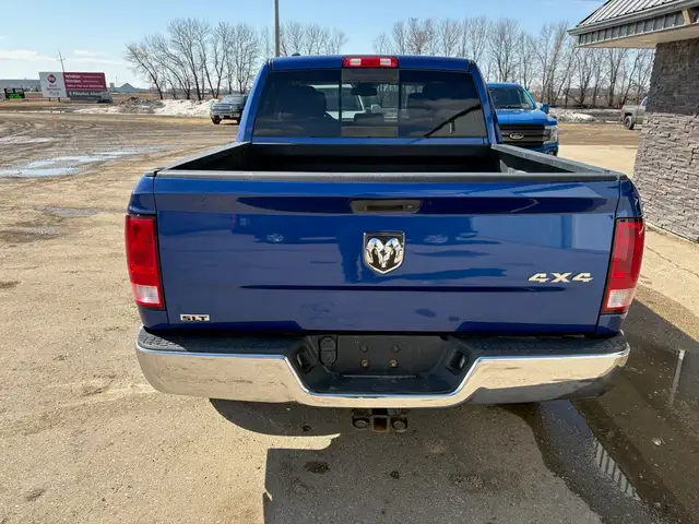 2017 Ram 1500 Crew Cab 4X4 SLT 5.7L - Rebuilt Title - Photo 6