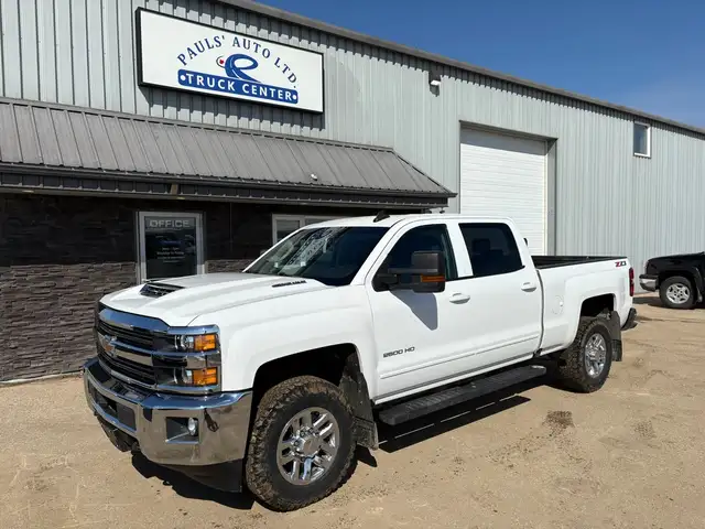 2019 Chevrolet Silverado 2500 Crew Cab 4X4 LT 6.6L - Rebuilt Tit