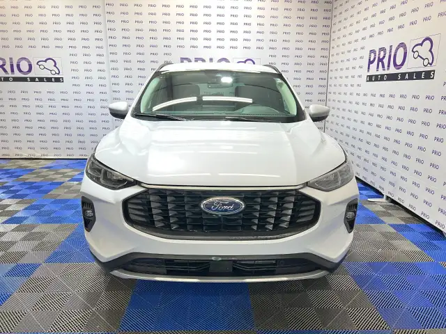 2025 Ford Escape - Photo 8