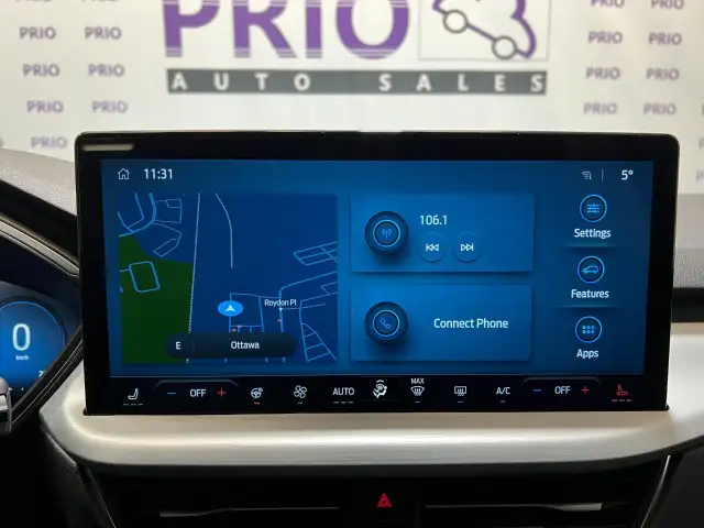 2025 Ford Escape - Photo 26