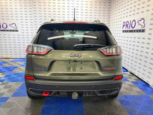 2021 Jeep Cherokee - Photo 4