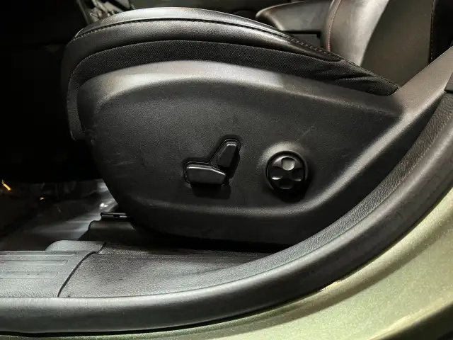 2021 Jeep Cherokee - Photo 14