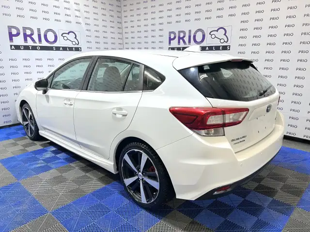 2018 Subaru Impreza - Photo 3